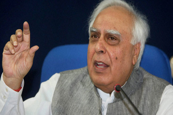 1555485377 kapil sibal600