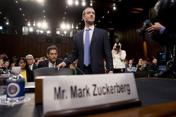 1555485590 zuckerberg