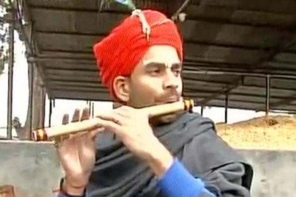 1555485674 tej pratap singh