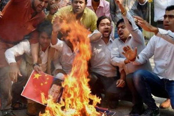 1555485891 chinese products protest
