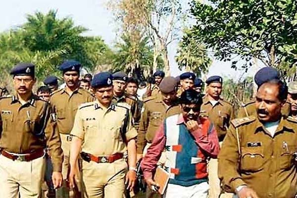 1555508638 patna police