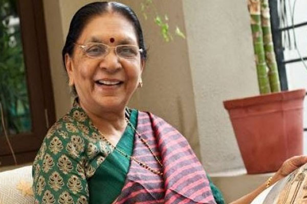 1555517693 anandiben patel