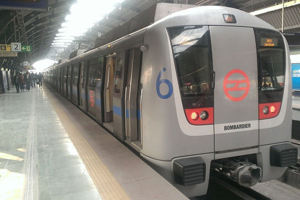 1555517845 delhi metro bijli