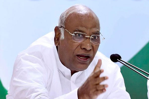 1555518542 kharge