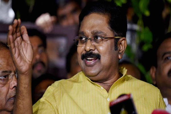 1555520121 dinakaran