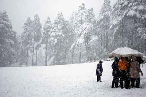 1555520627 jammu kashmir weather1