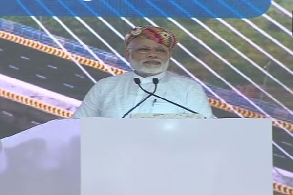 1555521016 rajasthan modi
