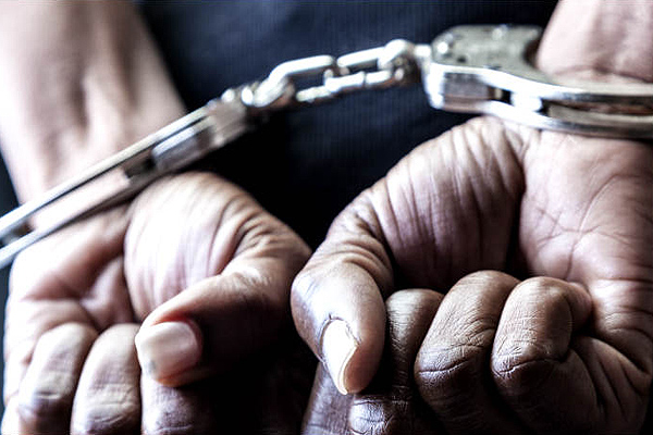 1555521092 arrest chota