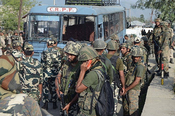 1555521297 crpf attack3