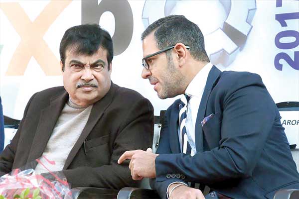 1555521731 gadkari 2