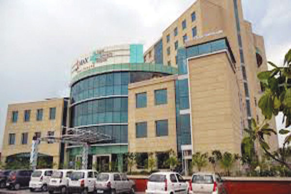 1555521883 max hospital