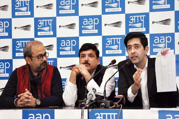 1555521933 aap party