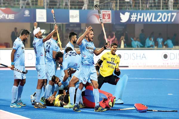 1555522440 hockey india