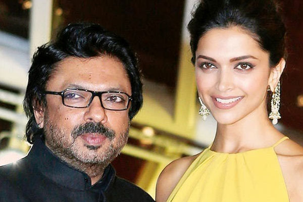 1555734983 sanjay leela bhansali and deepika