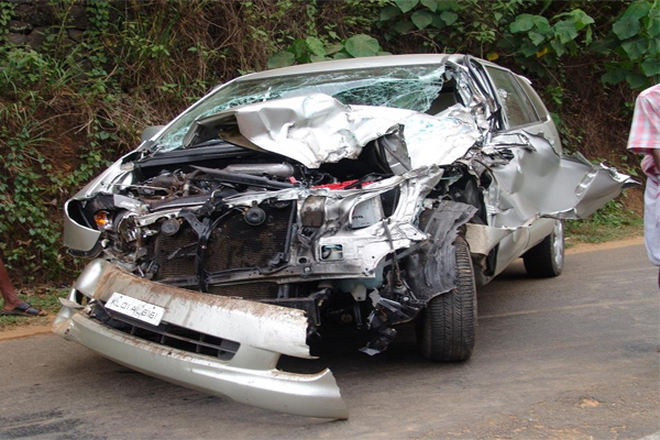 1555735508 invoa car accident