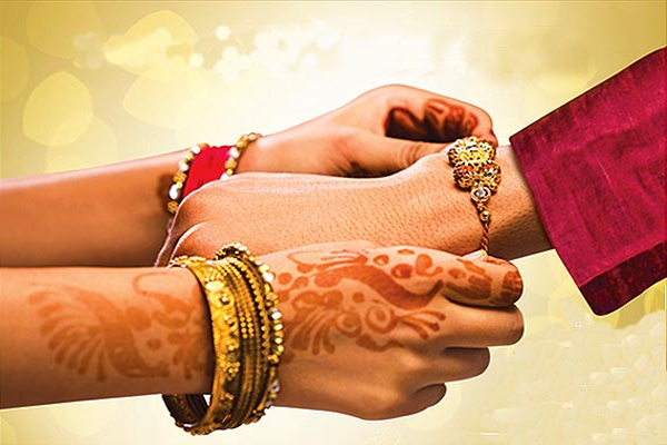 1555735567 rakhi