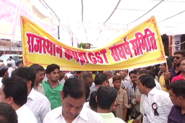 1555735709 rajasthan gst protest