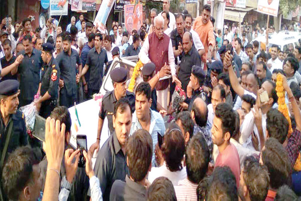 1555736363 manohar lal