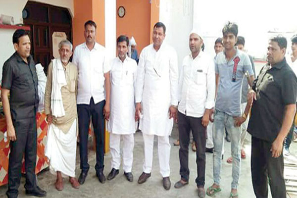 1555736384 bjp 3