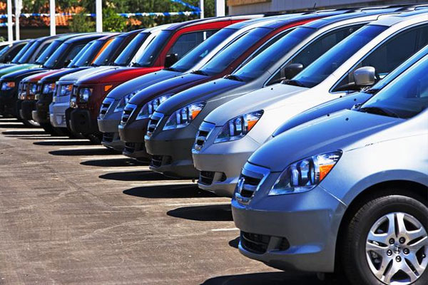 1555746900 cars