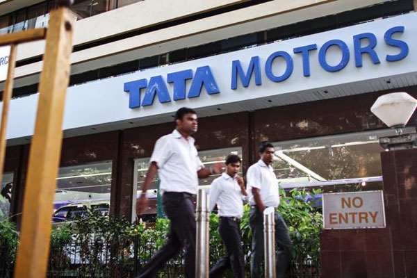 1555746923 tata motars