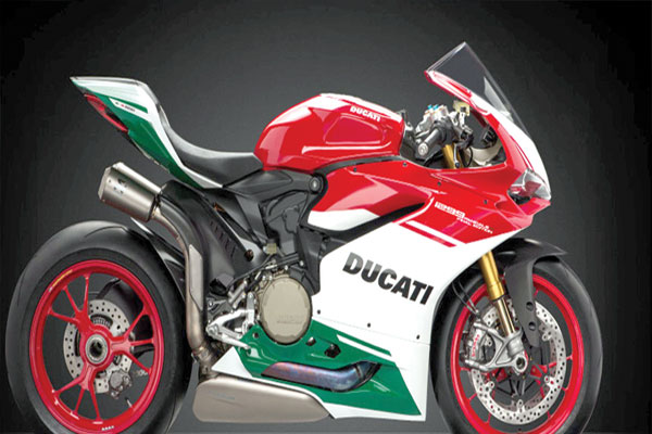 1555748656 ducati