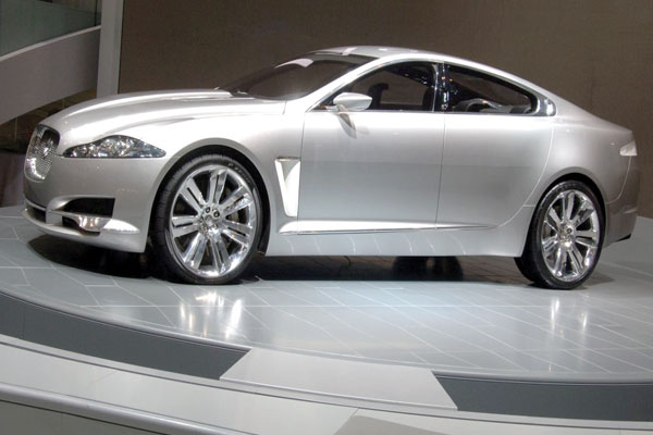 1555748959 jaguar