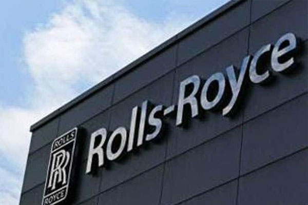 1555750140 rolls royce