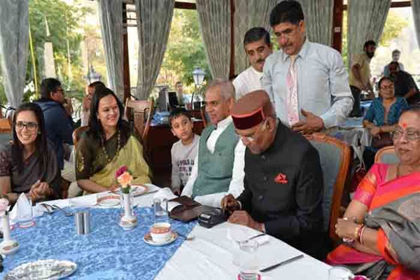 1555756253 kovind
