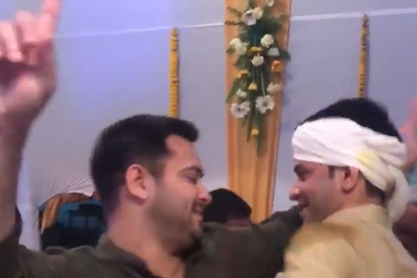 1555756693 tejaswai dance