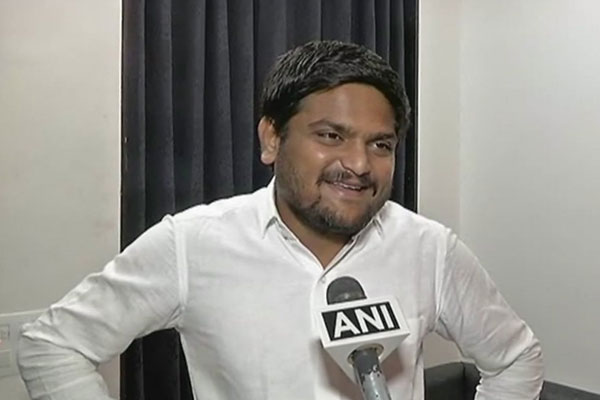 1555759317 hardik 1