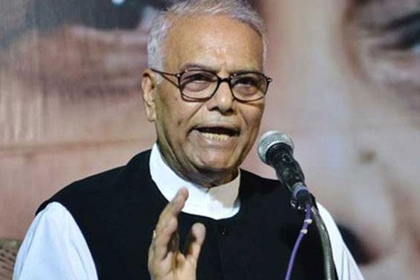 1555759824 yashvant sinha