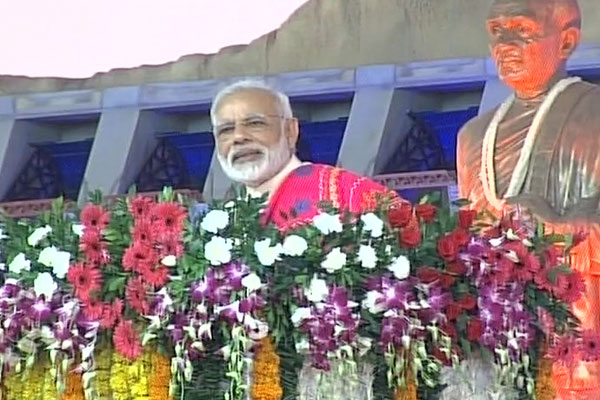 1555760018 modi narmada