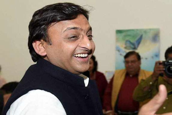 1555760323 akhilesh