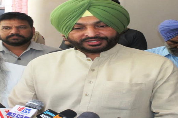 1555763417 mp ravneet singh bittu