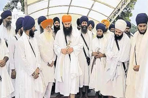 1555763445 sikhism