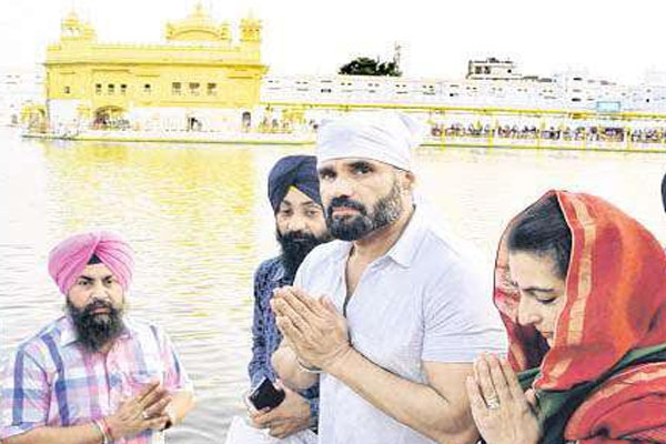1555763504 sunil shetty birthday
