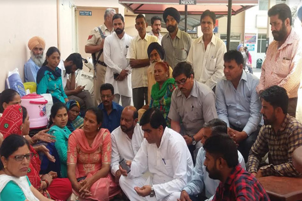 1555764660 phagwara violence
