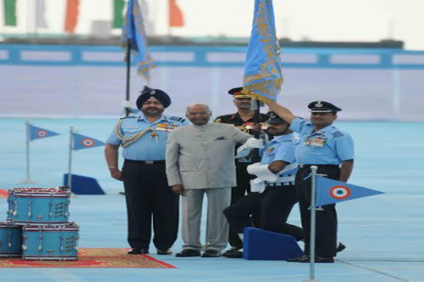 1555764764 ramnath kovind air force program
