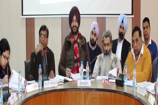 1555765193 mp ravneet singh bittu2