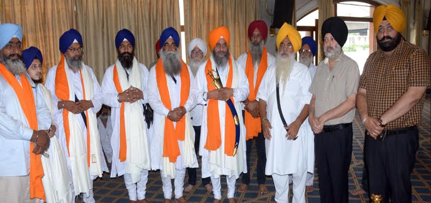 1555766477 shri akal takht sahib