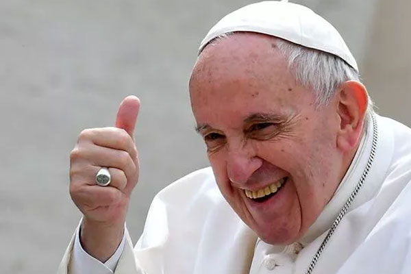 1555769292 pop francis