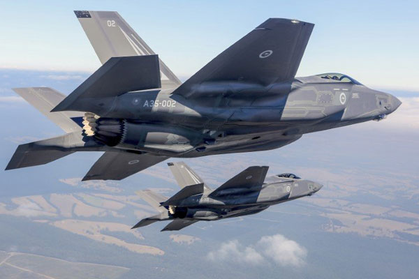 1555769302 f 35