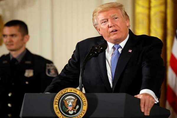 1555769360 trump funding