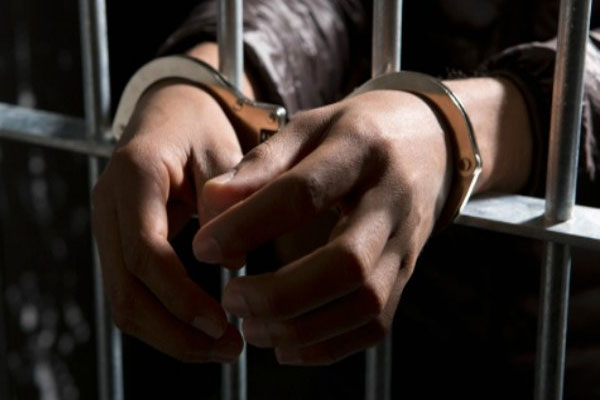 1555919459 arrest 2