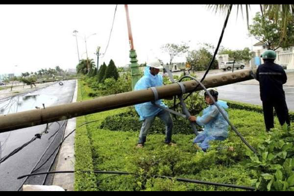 1555920088 vietnam cyclone