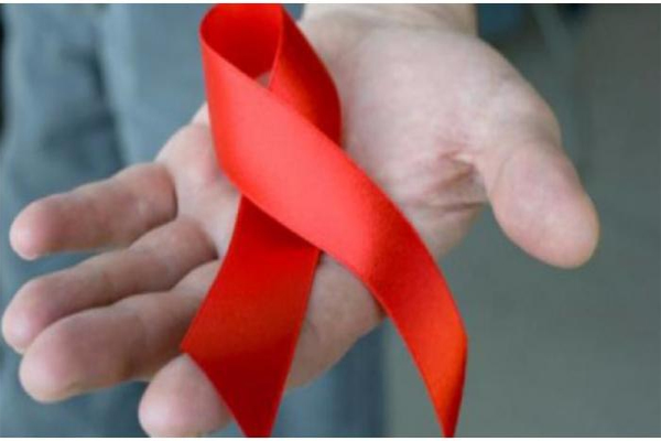 1555922286 hiv6001