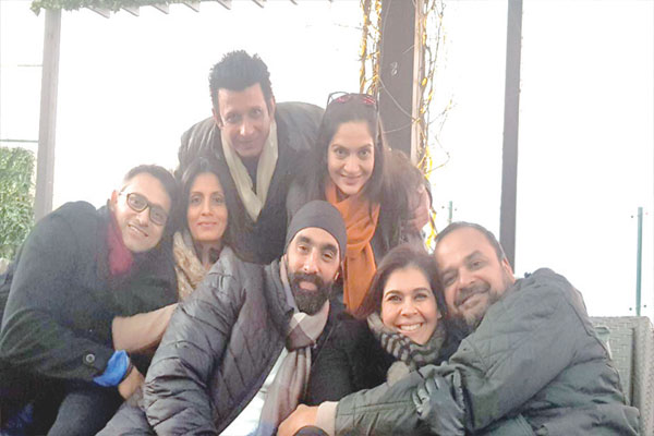 1555938482 sharman joshi