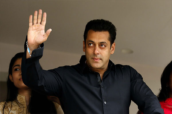 1555939985 salmaan
