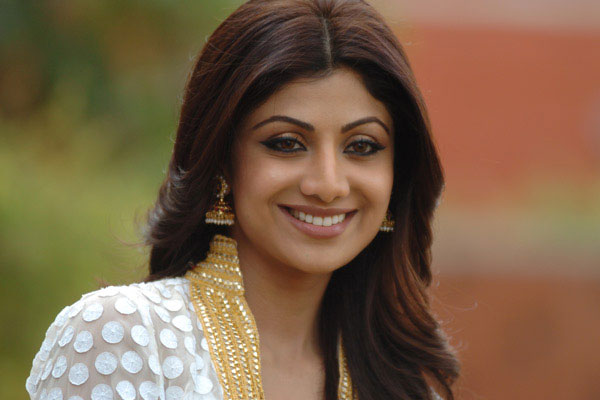 1555940084 shilpa shety